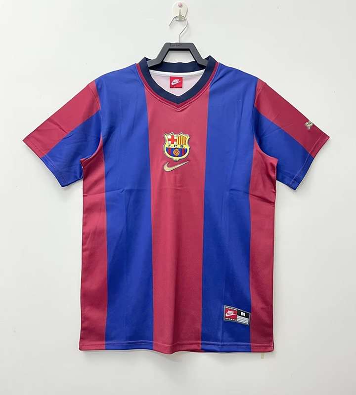 9899 Retro Barcelona home S-XXL — foto 1