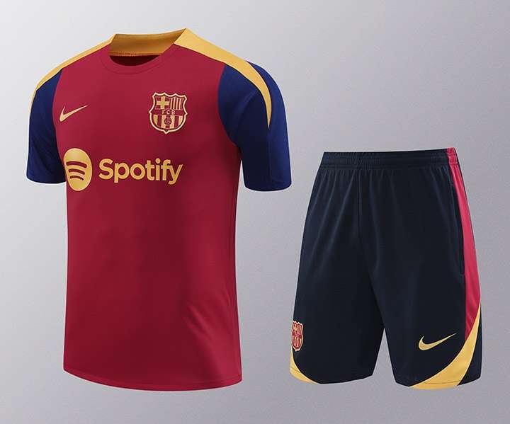 2425 Barcelona training suit red S-XXL3 — foto 1