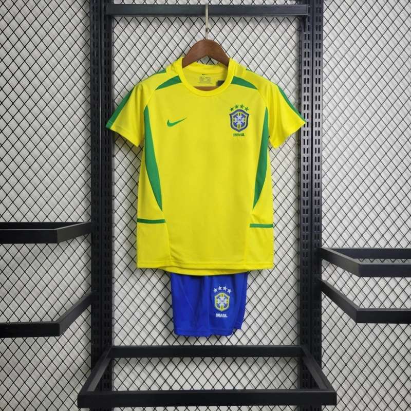 Retro Kids-2002 Brazil Home SIZE 16-28 — foto 1