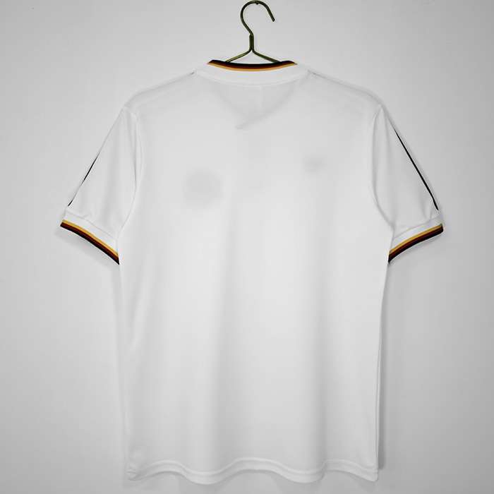 Retro 1986 Germany home S-2XL — foto 2