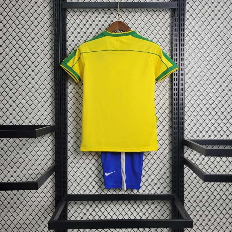 Retro Kids-1998 Brazil Home SIZE 16-28 — foto 2