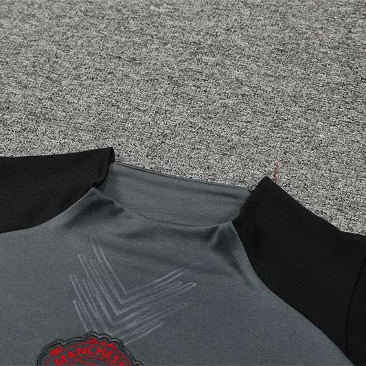 2425 player Manchester United half zipper Dark Gray kit S-2XL — foto 4