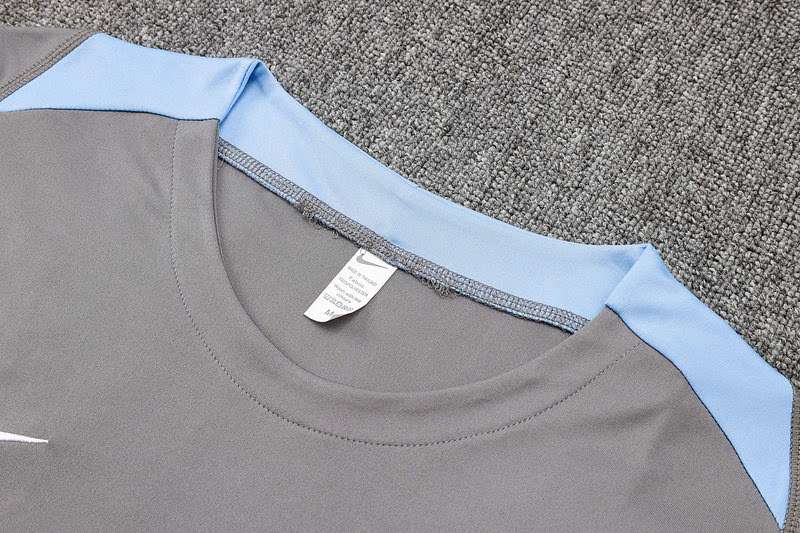 D1122 2425 Tottenham Hotspur vest grey kit S-XXL — foto 4