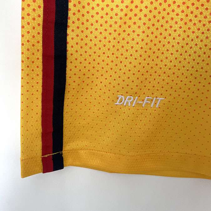 12/13 Barcelona Retro away S-XXL — foto 4