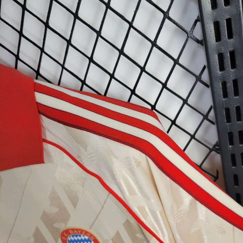 Retro 24∕25 Bayern Munich S-4XL — foto 3