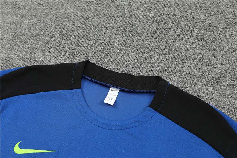 2425 Barcelona training suit sky blue S-XXL — foto 3