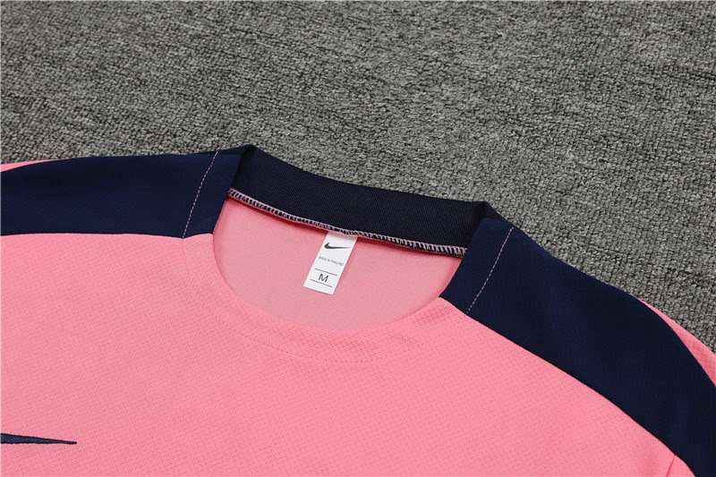 2425 Atl&eacute;tico de Madrid pink kit S-XXL — foto 3