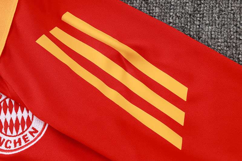 C1127# 2425 Polo Bayern red kit S-XXL — foto 4