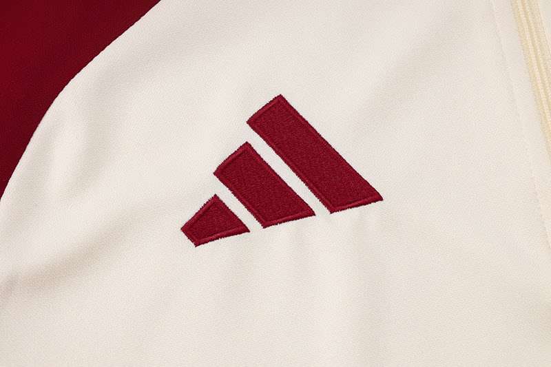 2425 Bayern half zipper white and red kit S-2XL — foto 5