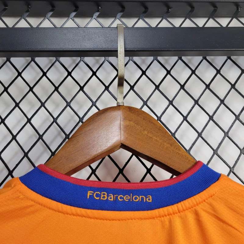 0607 Retro Barcelona away S-XXL — foto 4