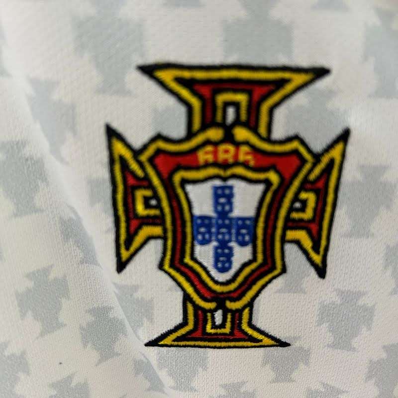 2004 Retro Portugal away S-XXL — foto 3