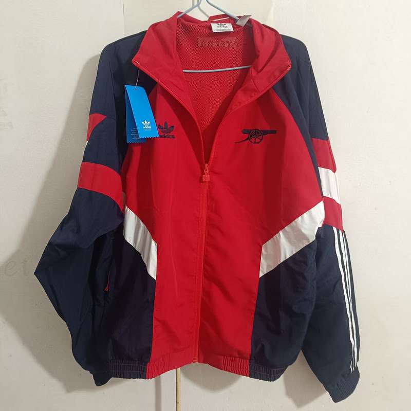 2425 Arsenal windbreaker red and black S-XXL — foto 3