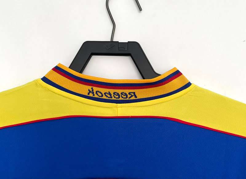 Colombia 2001 Home Retro Soccer Jersey — foto 3