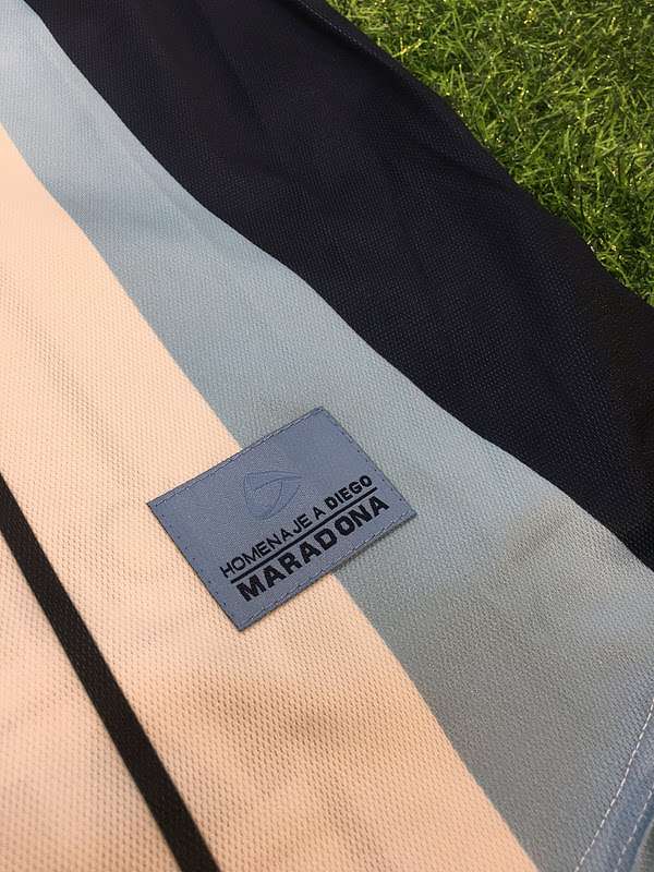 Retro 2001 Argentina Home Jersey S-XXL — foto 5