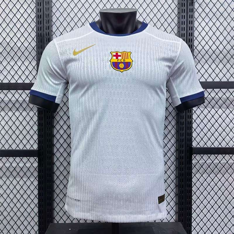 2526 Barcelona Player White Special Version S-2XL — foto 1