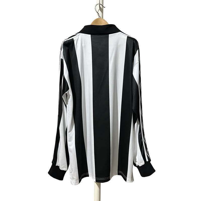 Retro 80-82 Newcastle home long sleeve Size S-XXL — foto 2