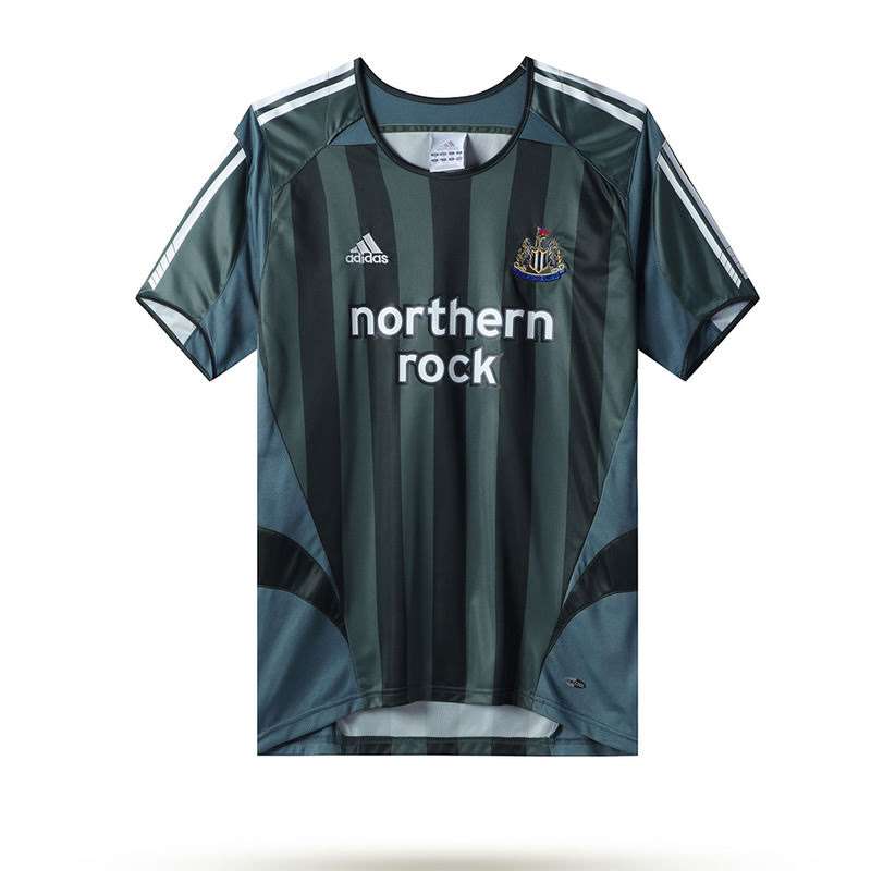 Retro 04-06 Newcastle away Size S-XXL — foto 1