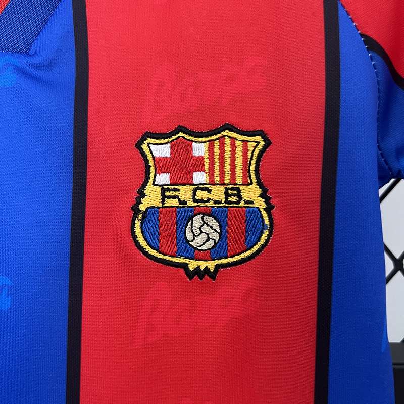 kids Barcelona 95∕97 home size︰ 16-28 — foto 5