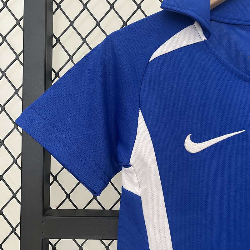 Retro Kids-2002 Brazil Away SIZE 16-28 — foto 3
