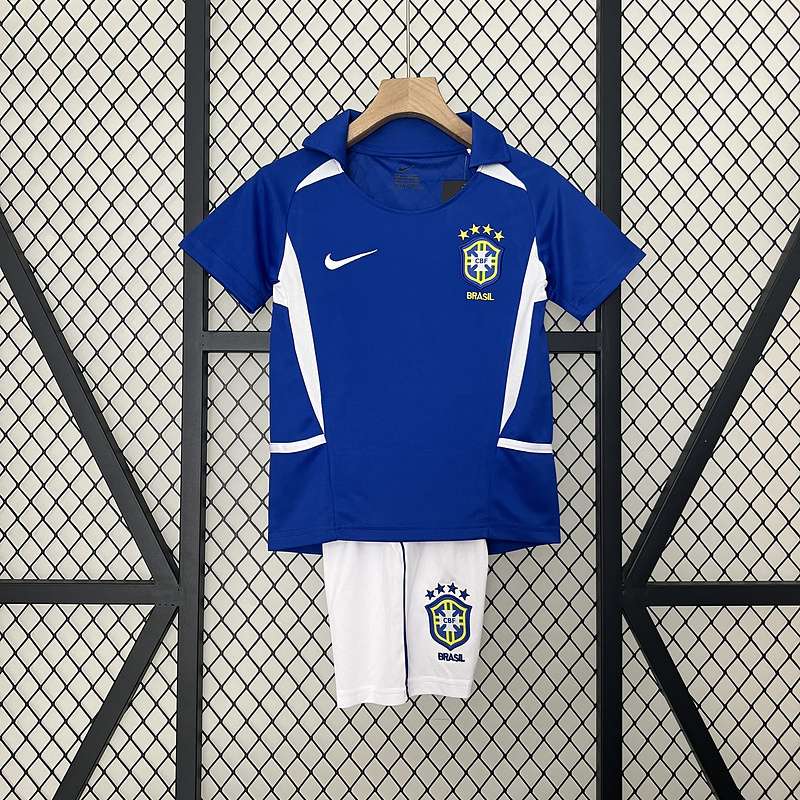 Retro Kids-2002 Brazil Away SIZE 16-28 — foto 1