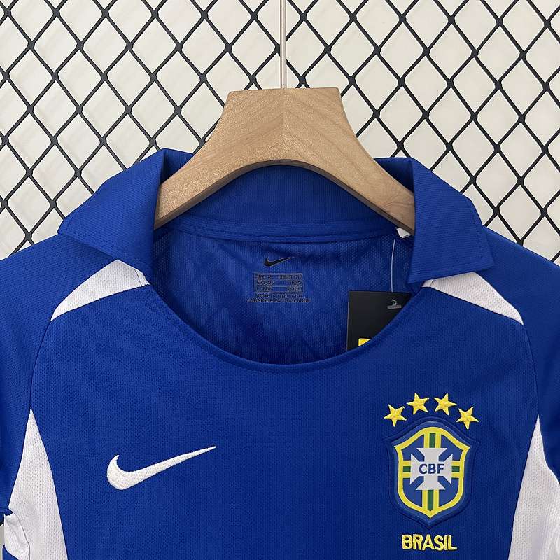 Retro Kids-2002 Brazil Away SIZE 16-28 — foto 4