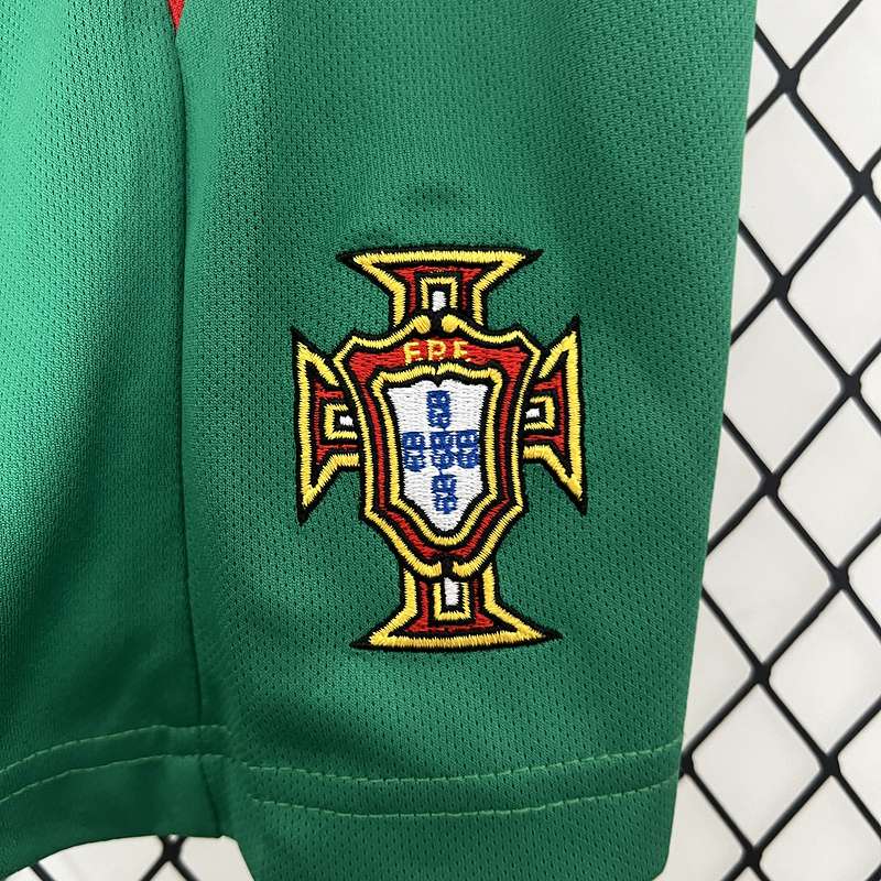 Retro kids Portugal 2004 Home size︰ 16-28 — foto 5
