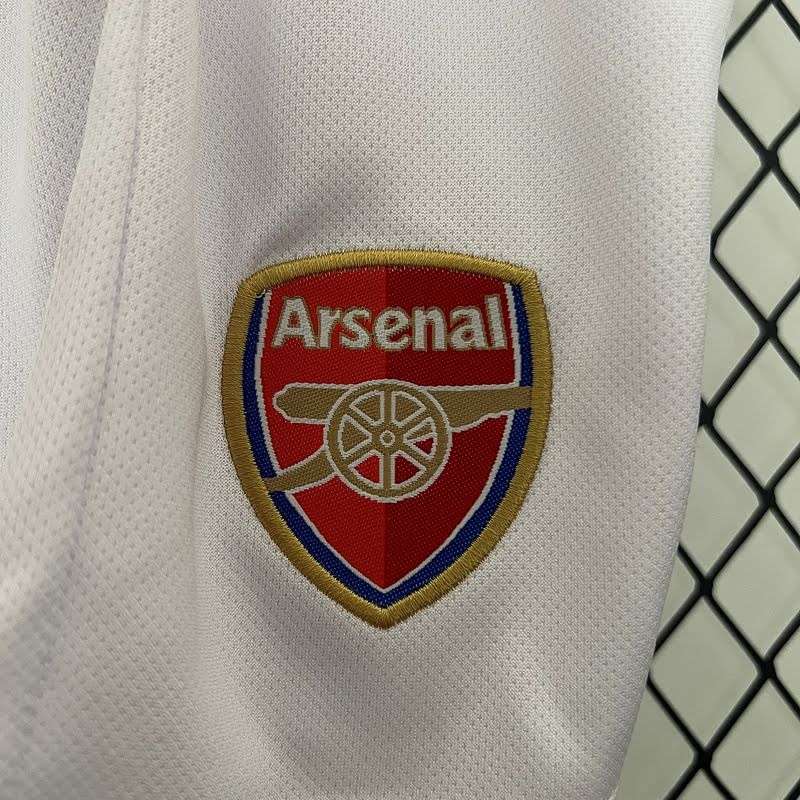Retro kids Arsenal 02∕04 home size︰ 16-28 — foto 4
