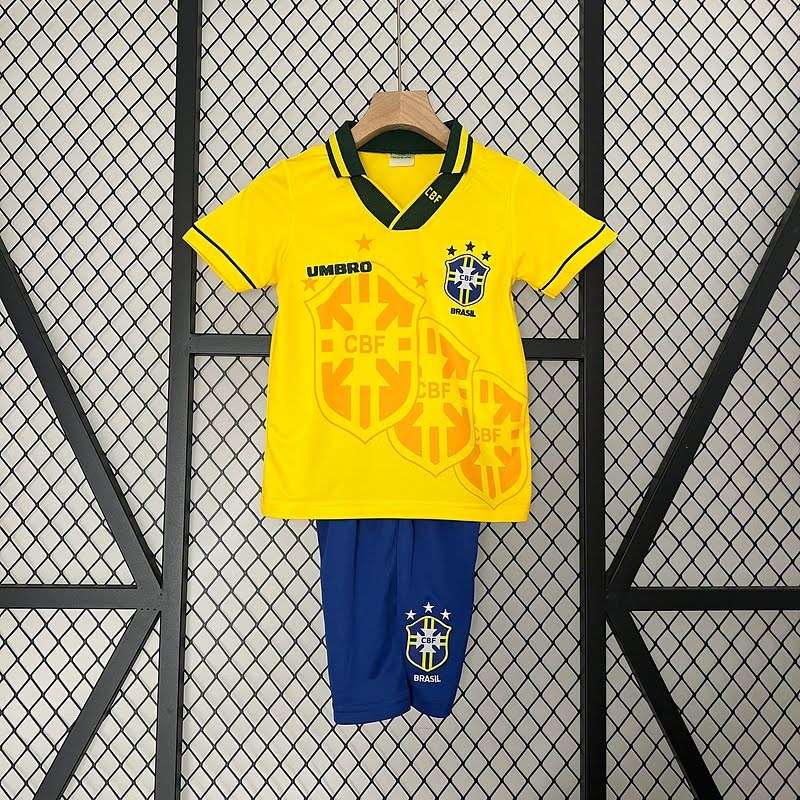 Retro kids Brazil93∕94 home size︰ 16-28 — foto 1