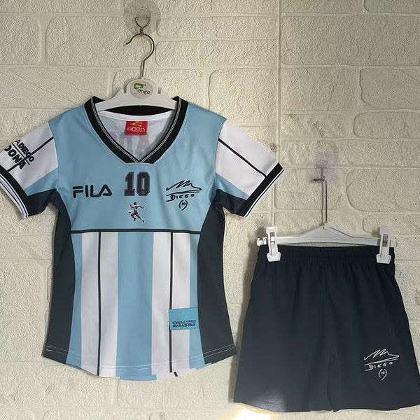 Argentina 2001 Maradona Commemorative Edition  16-28 — foto 1