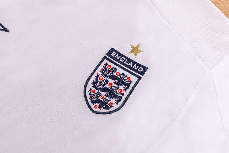 Retro 2006 England home long sleeves S-XXL — foto 3