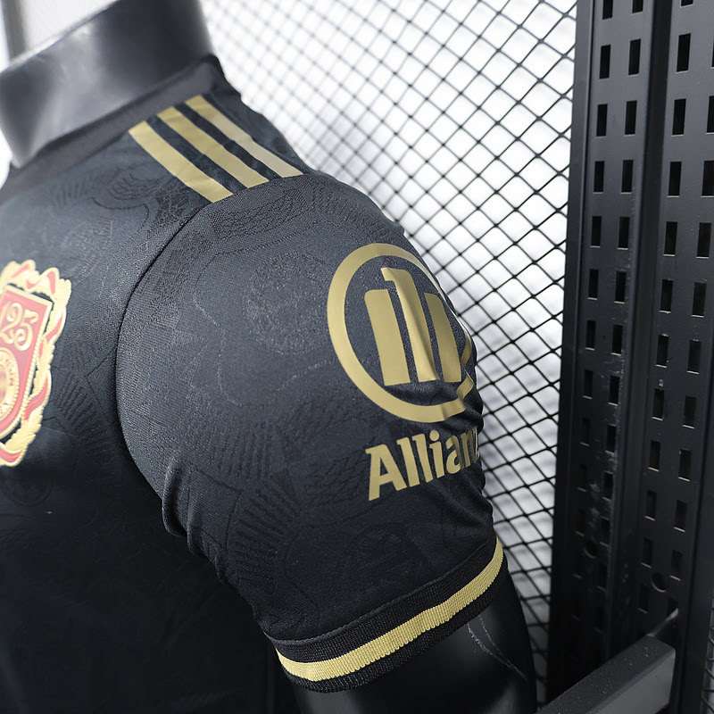 2526 Bayern 125 Years black player version S-XXL — foto 5