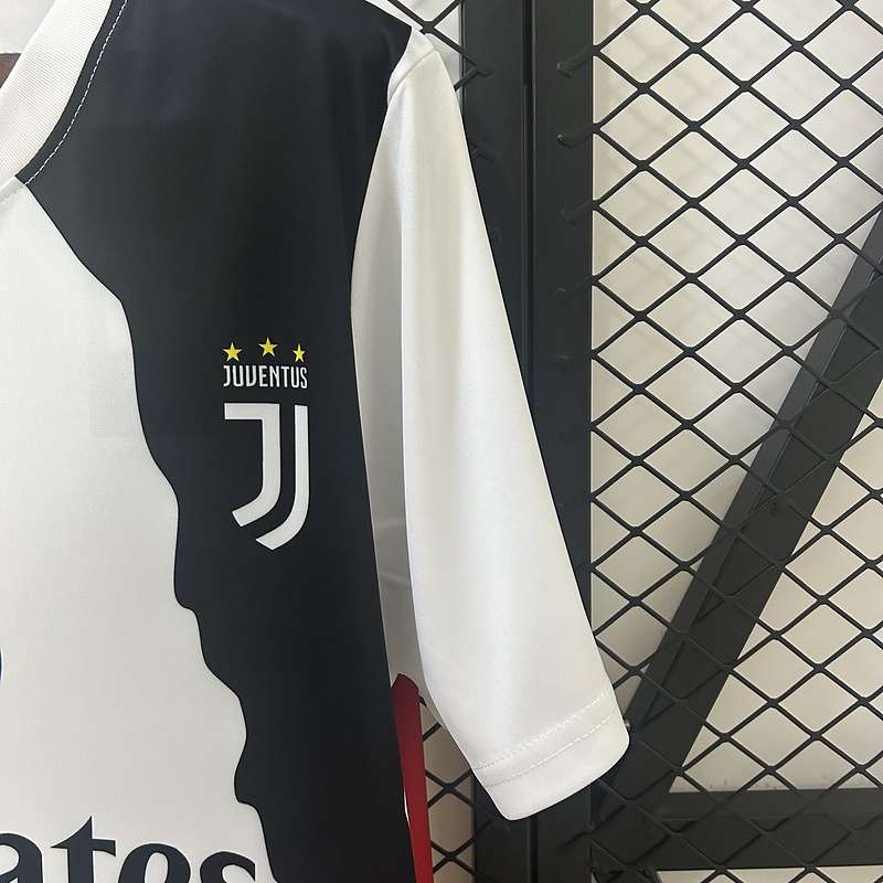 Cristiano Ronaldo Commemorative Edition S-XXL — foto 2