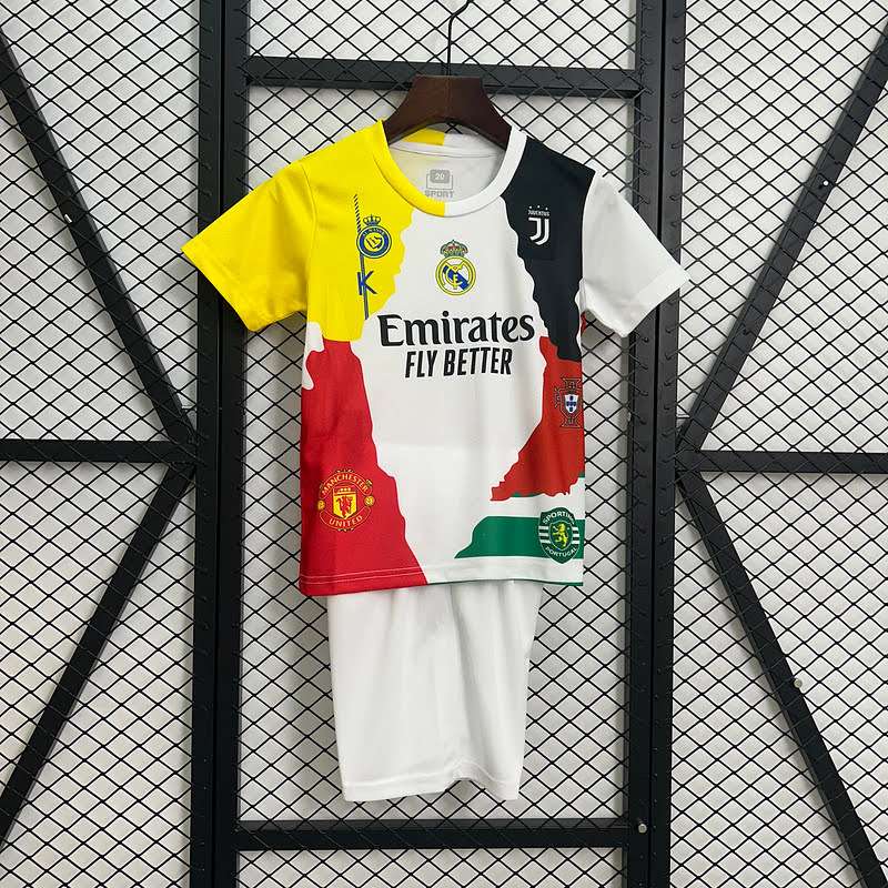 kids Cristiano Ronaldo Commemorative Edition 16-28 — foto 1