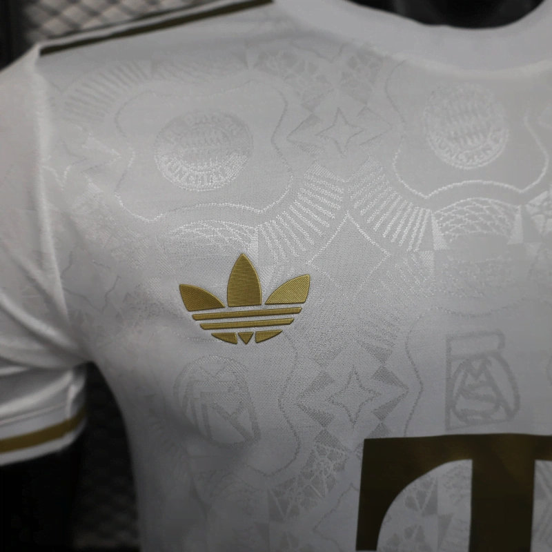 2526 Bayern 125 Years white player version S-XXL — foto 3