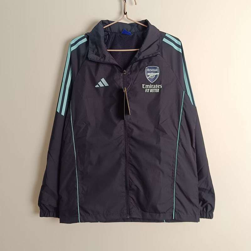2526 Arsenal black windbreaker S-XXL1 — foto 1