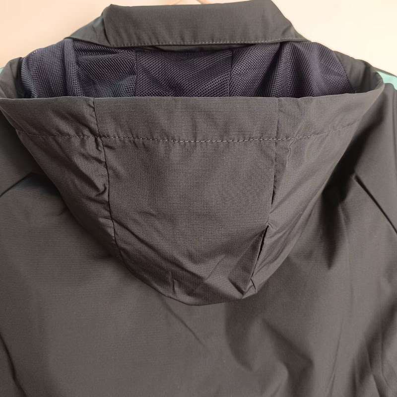 2526 Arsenal black windbreaker S-XXL1 — foto 4