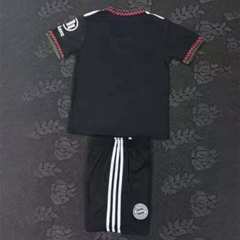Bayern Munich 2526 Third Away Kids Kit 16-28 — foto 2