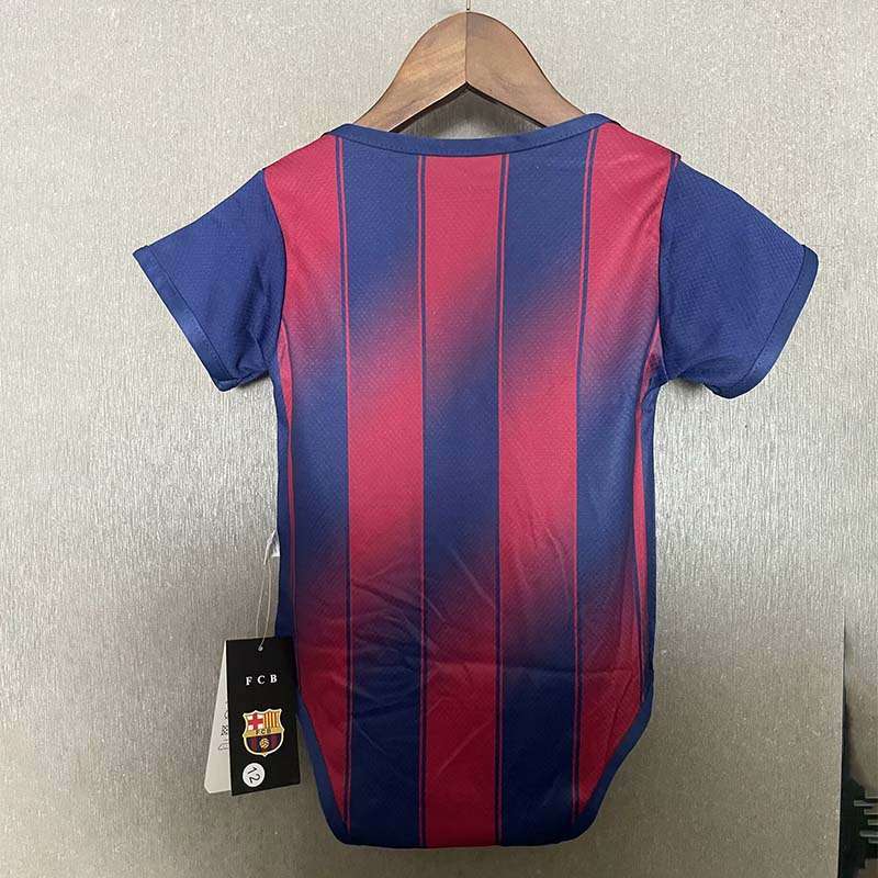 2526 baby Barcelona home size: 9-12 — foto 2