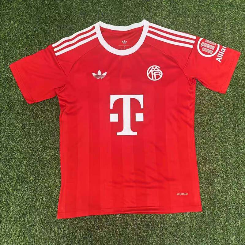 2526 Bayern Goalkeeper Red S-2XL — foto 1