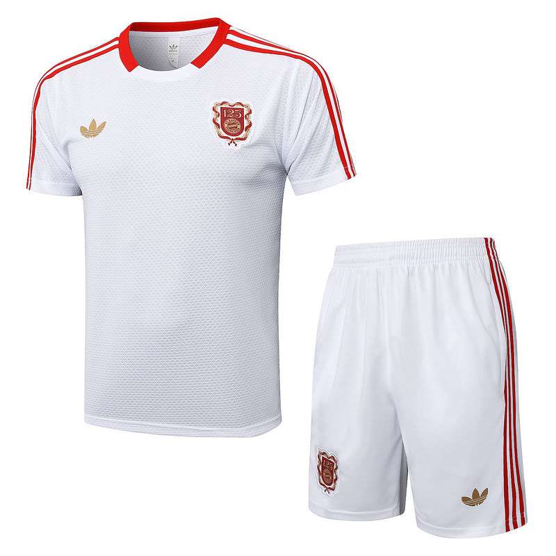 D2537 2526 Bayern white taining suit S-XXL — foto 1