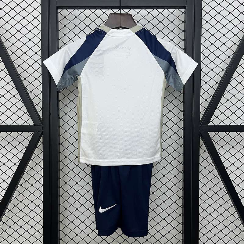 2526 Tottenham Hotspur Home Kids Kit 16-28 — foto 2