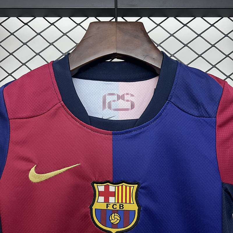 25∕26 kids Barcelona home size︰ 16-28 — foto 3