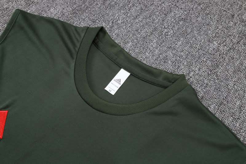 D25111# 2526 Bayern dark green vest suit S-2XL — foto 4
