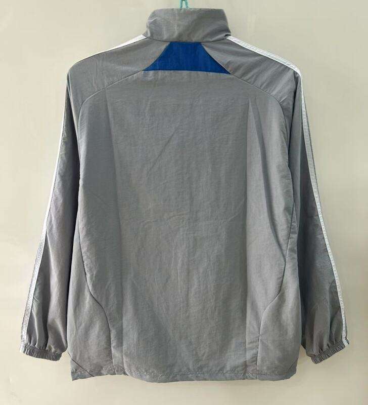 Bayern grey hem single-sided embroidered windbreaker S-2XL — foto 2