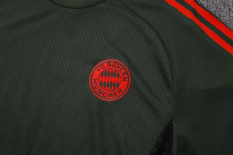 D25105# 2526 Bayern dark green short-sleeved suit S-2XL — foto 3