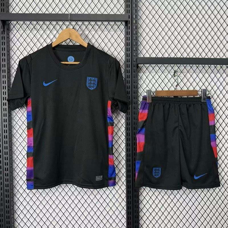 2526 England away kids 16-28 — foto 1