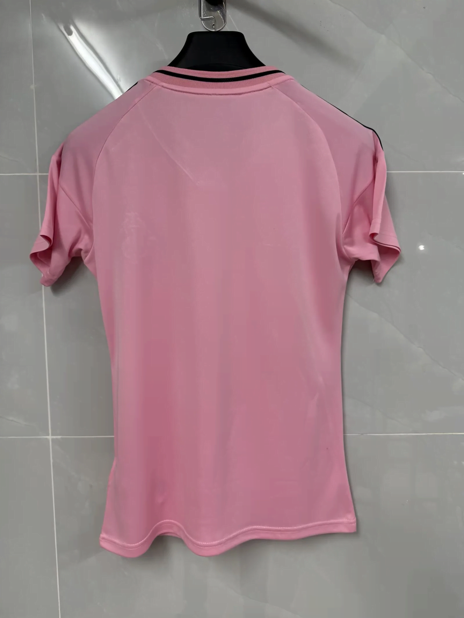25/26 Internacional Pink Women's Sizes S-2XL — foto 2
