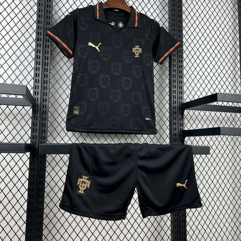 2627 world cup kids Portugal away  size 16-28 — foto 5