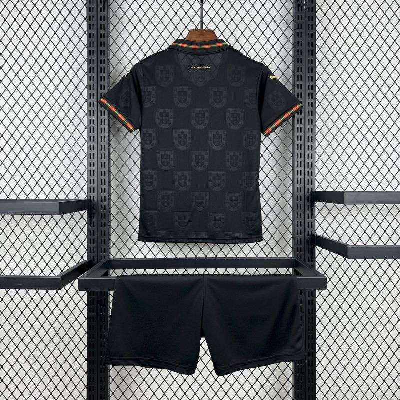2627 world cup kids Portugal away  size 16-28 — foto 2