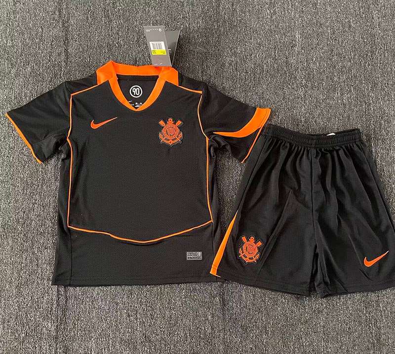 2526 Kids Corinthians away 16-28 — foto 1